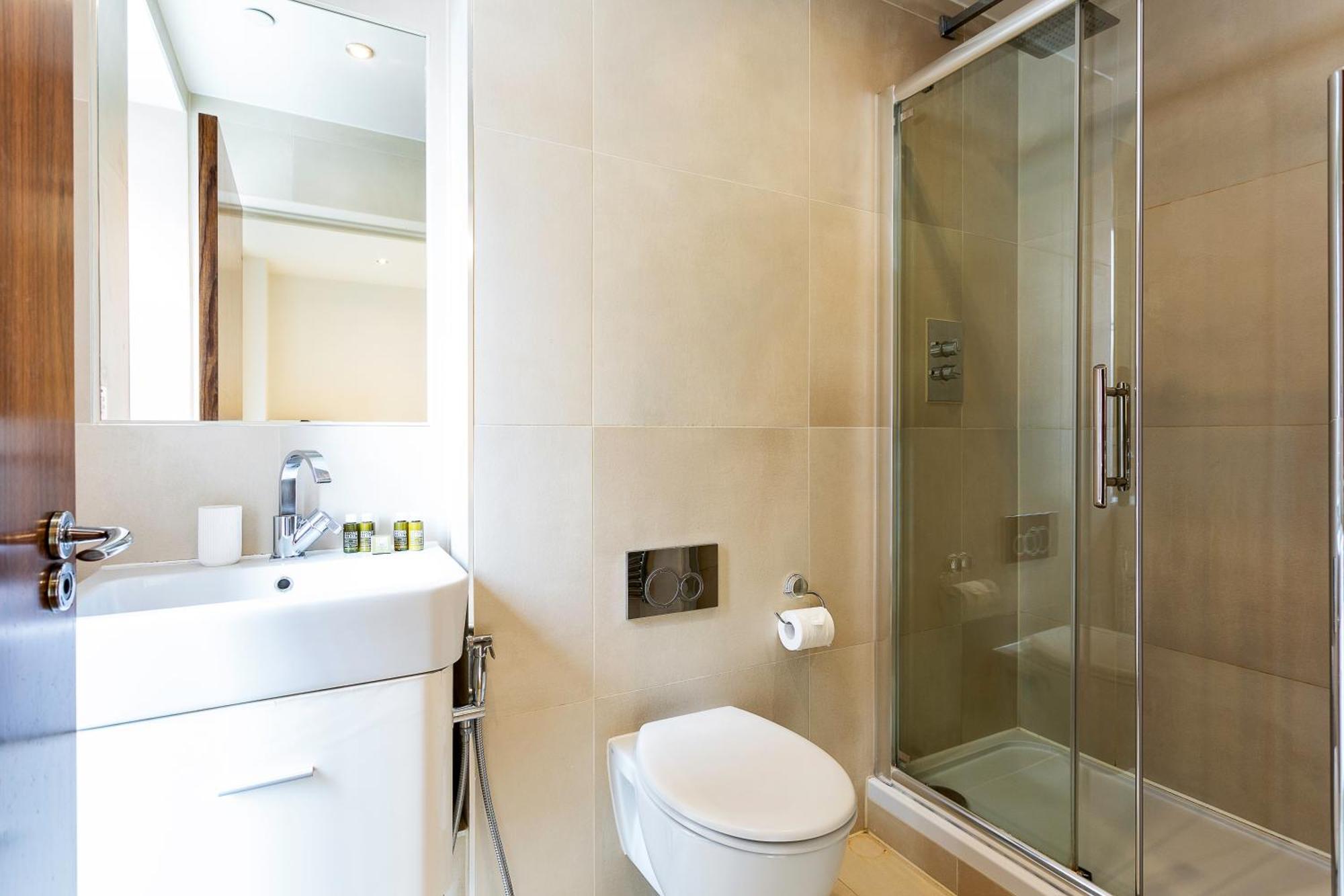 Serene Cityscape - 2Br Luxury Westminster Apartment Londyn Zewnętrze zdjęcie